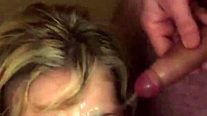 발정난 섹스 인형이 블로뱅에서 페이셜 받고 모든 정액 빨아