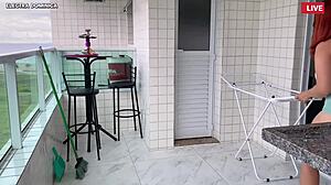 olha oque essa empregada faz veio com essa roupa para me provocar minha mulher n�o gostou