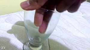 así te voy a dedear, mira este vídeo caliente