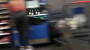 nice ass in spandex 😍