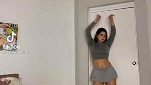 Argentina rica gets caught on the street unexpectedly.