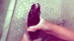 Stepbrother Convinces Stepsisters for Anal in Shower