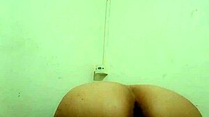 brazilian chubby solo masturbates with vibrator announcing orgasm