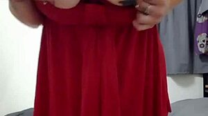 Big Tits and Pierced Pussy, Wanna See My Wild Stretching Acts?