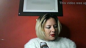 lola chats about fun things