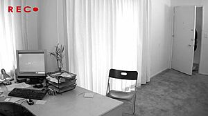 Slunečné počasí vede k dvěma ejakulacím na moje kozy