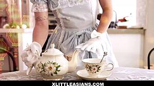 does this asian teen want to play tea time and get fucked?