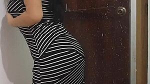 Sexy Stepmother Dances Seductively And Shows Buttocks Before Wedding