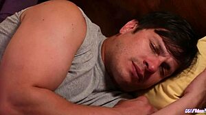 Milf orally pleasured by lesbian babe in stockings