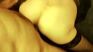 The wife in stockings tries filming her own porn!!