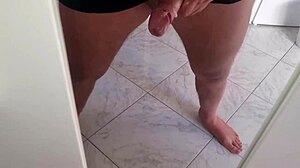 amatoriale sega with huge cock squirting tons of sperma
