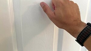 The unethical therapist sucks clientss dick to help him feel less stressed