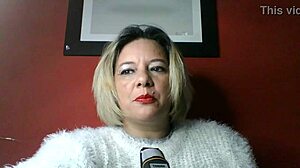 lola chats about fun things