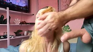 Диптрот шлюха хлещут по морде во время спит фейсфака