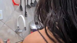 I went to make caipirinha and ended up hooking up with the boss in a wild amateur anal party!