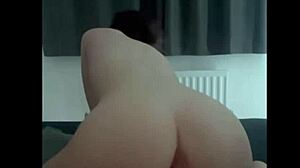 Horny American Exchange Student Blowjob Experience