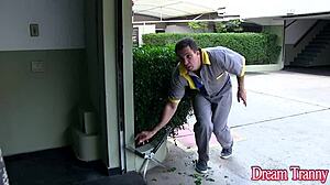 Trans babe mariana lins lets a pervert ravage her hungry ass?