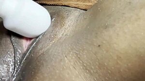 Horny ebony creams with big dildo