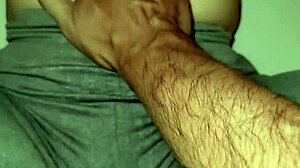 Wet Pussy Creampied With Huge Load!