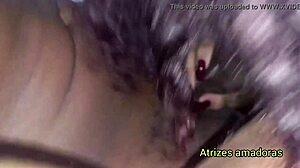 Casada Tem A Primeira Experi�ncia Com O Amigo Do Corno.