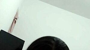 Brazilian Shemale Trades with Client in Salvador