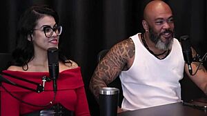 Brazilian beauty does pov handjob with dirty talk