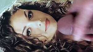 lesbian begs 'give me cum on face'