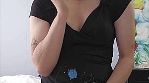 Adorable trans girlfriend enjoys dildo play with her big ass