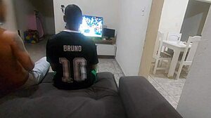 Fiz Sexo Com Amigo Do Meu Marido Por Causa De Uma Aposta Fiquei Com Tesão E Acabei Fazendo Dp Com Os Dois