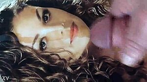 lesbian begs 'give me cum on face'