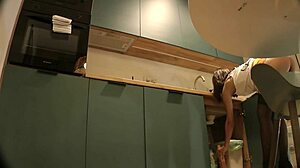 i flash my panties as a cute housewife in heels and stockings