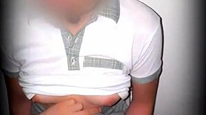 El sexo en el salon detona a la colegiala mexicana latina en turno tarde