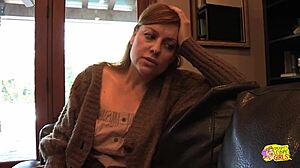 Seduce me, sexy redhead, and show your blonde friend a good time with licks and orgasms