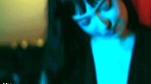 my feet worshipped by horny sluts in 3some