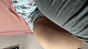 Stepsister with big ass gets her vagina filled with cum.