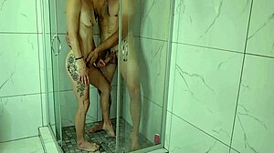 i'm overwhelmed by this morning blowjob in the shower with gagging cum