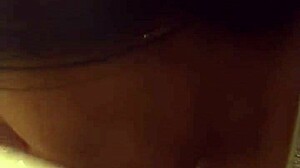 moroccan girl performs oral in amateur video