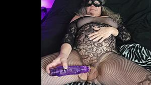 is it dildo time for kity hudson?