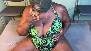 nigerian big booty smokes and fucks till squirt