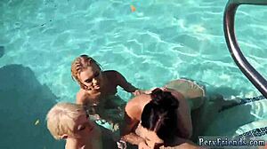 Bareback Blowjobs at Pool Party!