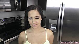 Teen 18+ Gives Freaky Blowjob First Time