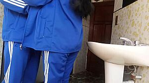 Recording Schoolgirl in Quick Bathroom Action at School