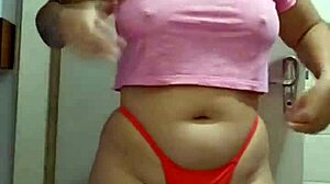 Exhibitionist Flashes Her Big Pussy Online For Viewers