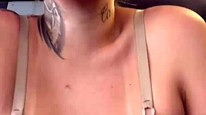 Fui Treinar Na Academia Não Percebi Que Estava Só De Sutiã Por Baixo Os Marombas Passava E Ficava Olhando Eu Fiquei Com Muito Tesão E Toda Molhada E Minha Calça Branca Molhadinha Na Buceta