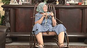 Moja prijateljica Mađarica baka poželela je žestoko jebanje