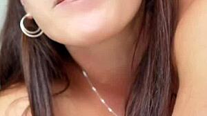 aprilbigass chat content with big ass 😍