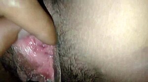 Pretty girl gets her tight pussy creampied until wet