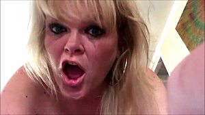 Jenna Jaymes Deepthroats And Fucks Big Cock.