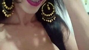 Paloma Veiga enjoyed beer and blowjob weekend?