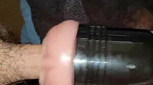 Watch this fleshlight stroke session with big cock